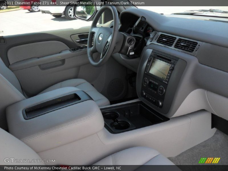 Sheer Silver Metallic / Light Titanium/Dark Titanium 2011 Chevrolet Tahoe Z71 4x4