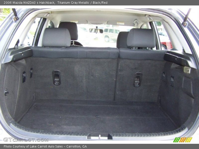  2006 MAZDA3 s Hatchback Trunk