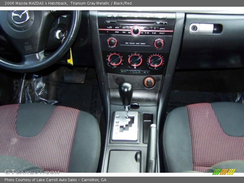 Controls of 2006 MAZDA3 s Hatchback