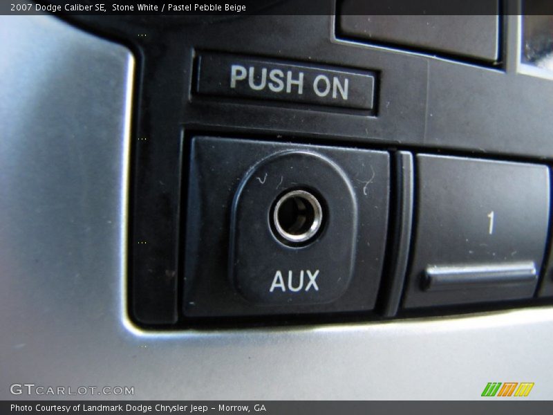 Stone White / Pastel Pebble Beige 2007 Dodge Caliber SE