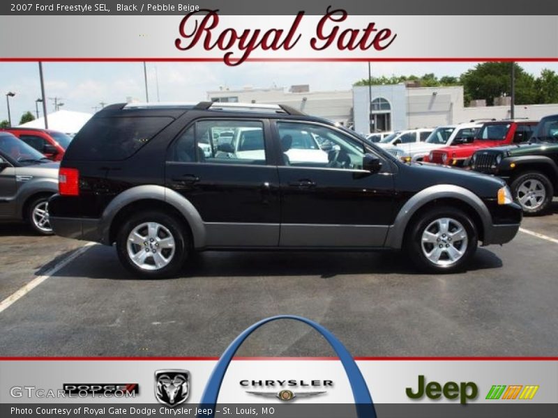 Black / Pebble Beige 2007 Ford Freestyle SEL
