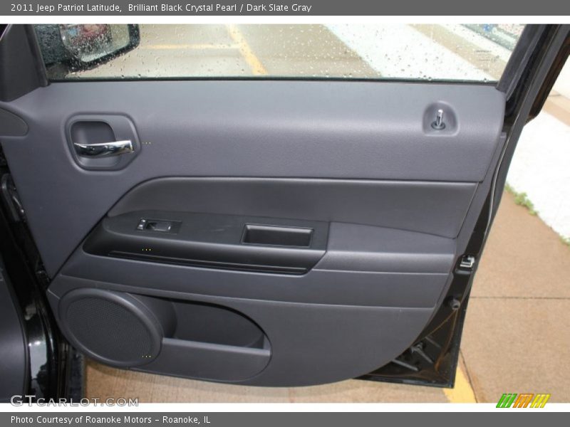 Brilliant Black Crystal Pearl / Dark Slate Gray 2011 Jeep Patriot Latitude