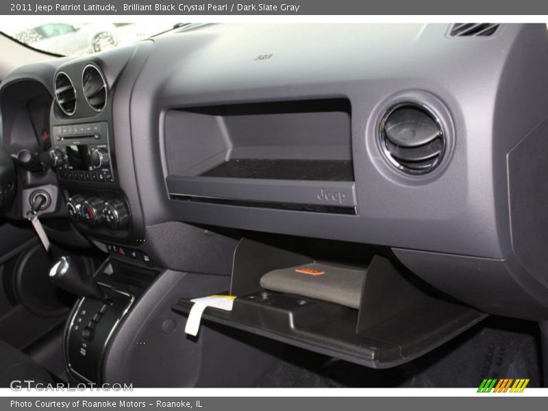 Brilliant Black Crystal Pearl / Dark Slate Gray 2011 Jeep Patriot Latitude