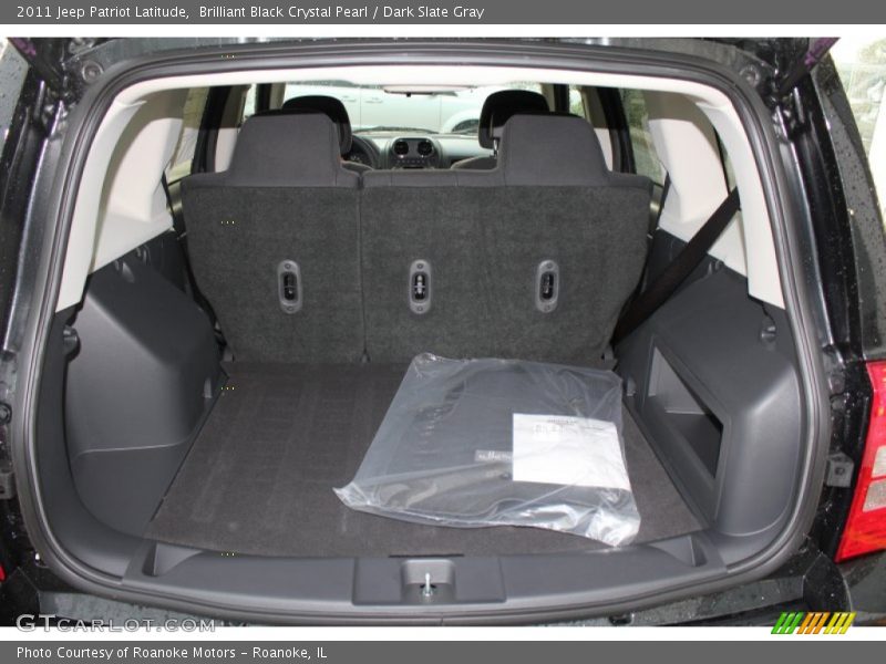 Brilliant Black Crystal Pearl / Dark Slate Gray 2011 Jeep Patriot Latitude