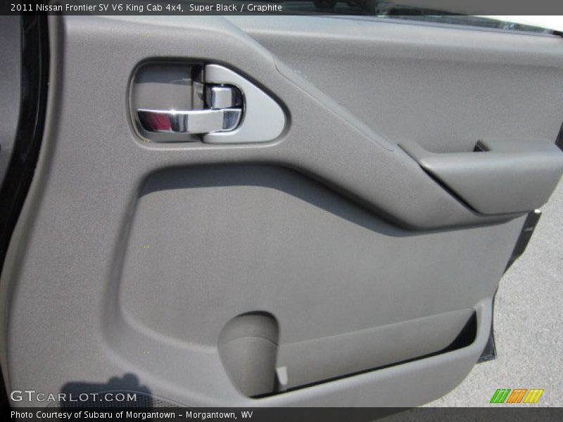 Super Black / Graphite 2011 Nissan Frontier SV V6 King Cab 4x4