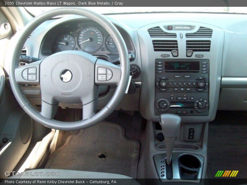 Dashboard of 2005 Malibu Maxx LT Wagon