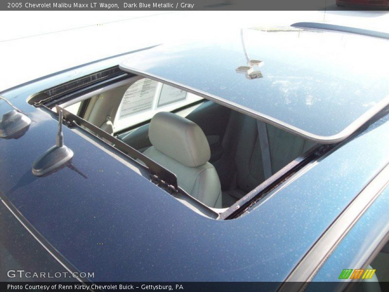 Sunroof of 2005 Malibu Maxx LT Wagon