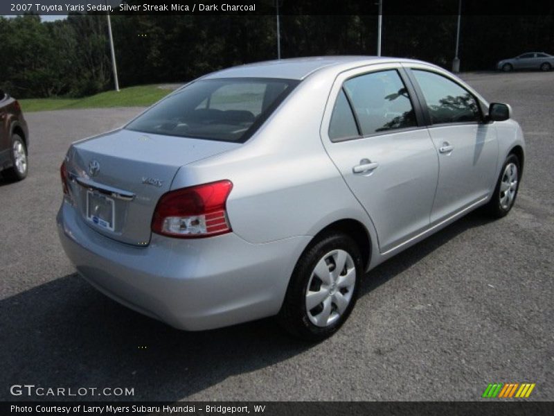 Silver Streak Mica / Dark Charcoal 2007 Toyota Yaris Sedan