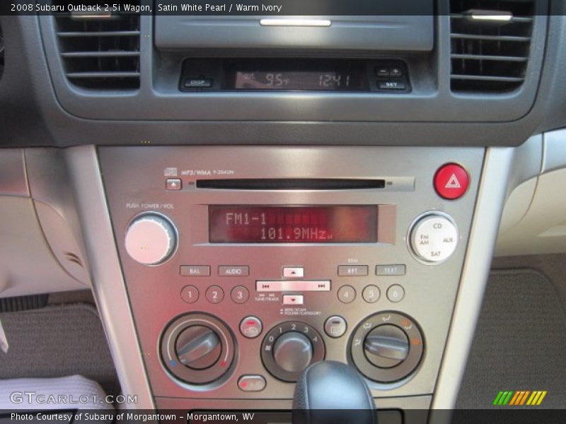 Satin White Pearl / Warm Ivory 2008 Subaru Outback 2.5i Wagon