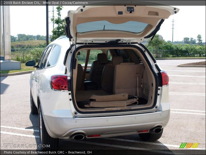 White Opal / Cocoa/Cashmere 2009 Buick Enclave CXL