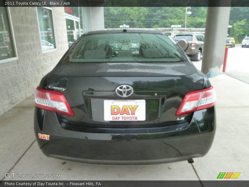 Black / Ash 2011 Toyota Camry LE
