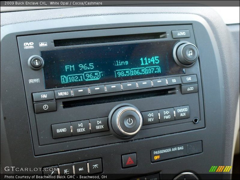 White Opal / Cocoa/Cashmere 2009 Buick Enclave CXL