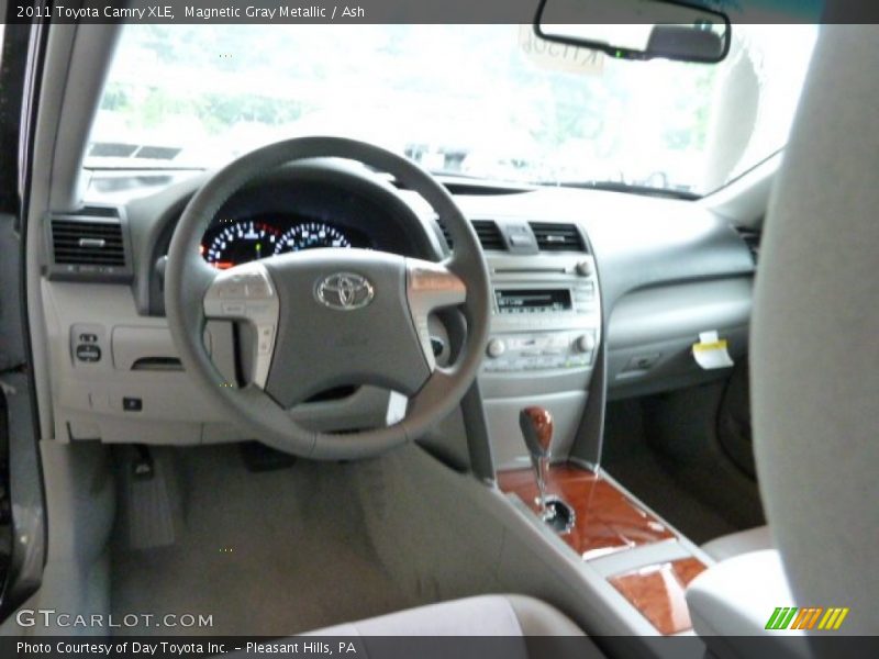 Magnetic Gray Metallic / Ash 2011 Toyota Camry XLE