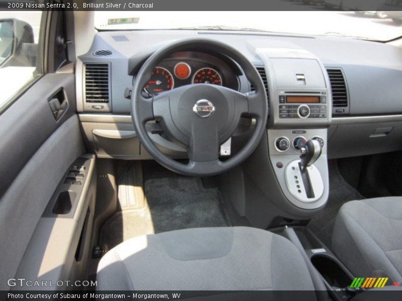 Brilliant Silver / Charcoal 2009 Nissan Sentra 2.0