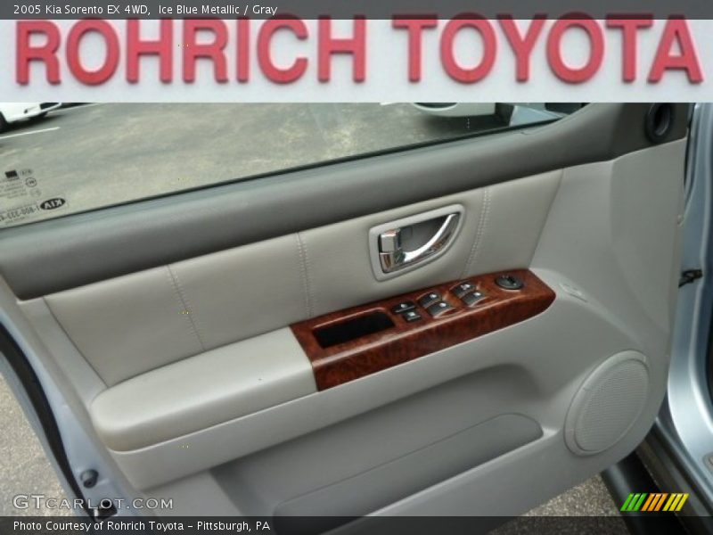 Ice Blue Metallic / Gray 2005 Kia Sorento EX 4WD