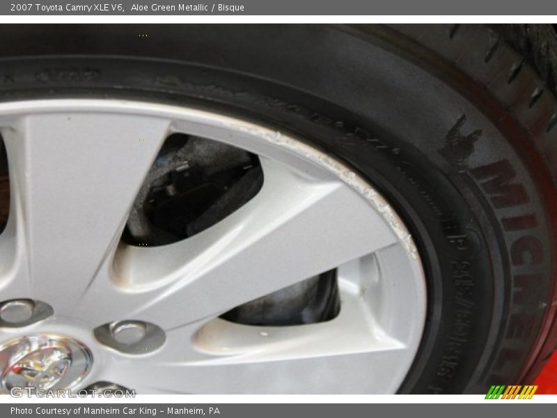 Aloe Green Metallic / Bisque 2007 Toyota Camry XLE V6