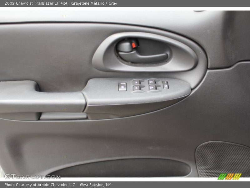Graystone Metallic / Gray 2009 Chevrolet TrailBlazer LT 4x4