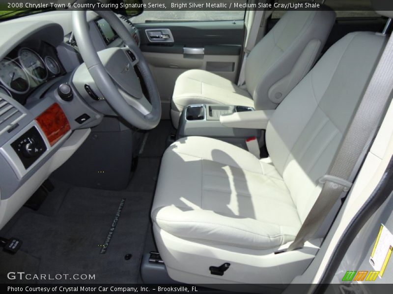 Bright Silver Metallic / Medium Slate Gray/Light Shale 2008 Chrysler Town & Country Touring Signature Series