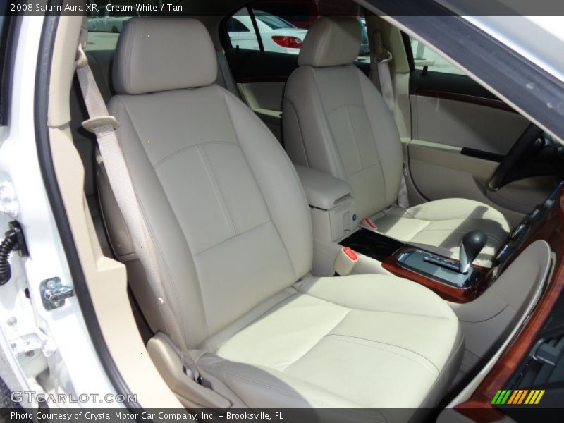 Cream White / Tan 2008 Saturn Aura XR