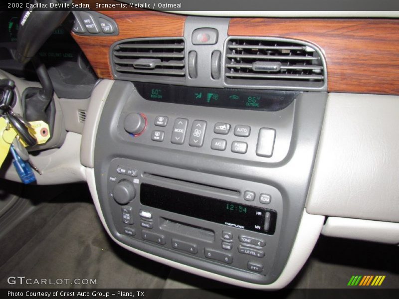 Bronzemist Metallic / Oatmeal 2002 Cadillac DeVille Sedan