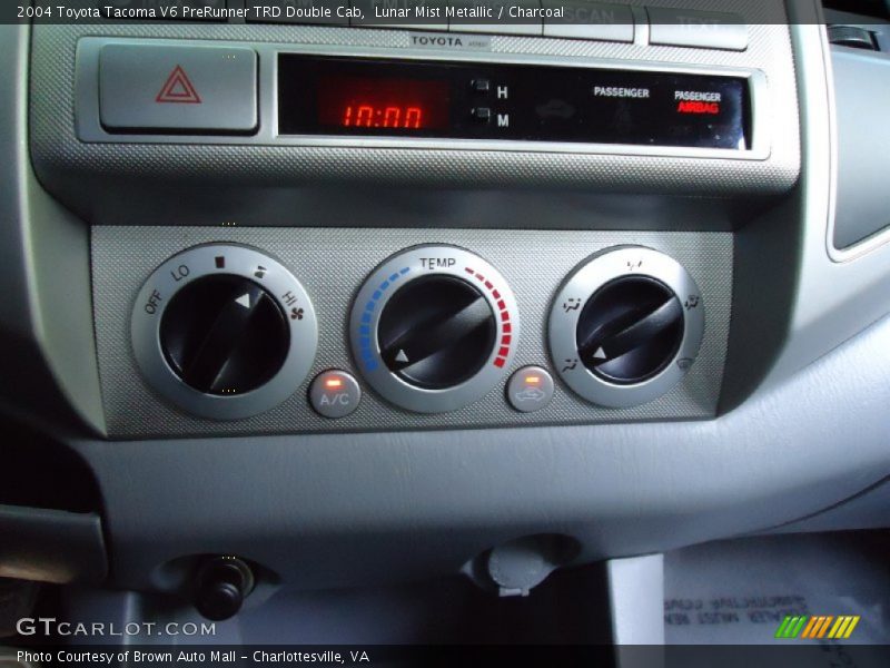 Lunar Mist Metallic / Charcoal 2004 Toyota Tacoma V6 PreRunner TRD Double Cab