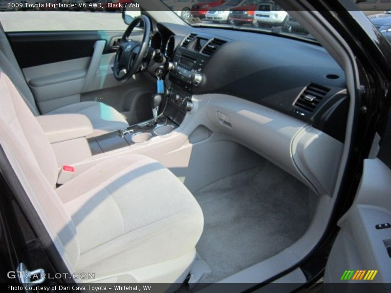 Black / Ash 2009 Toyota Highlander V6 4WD