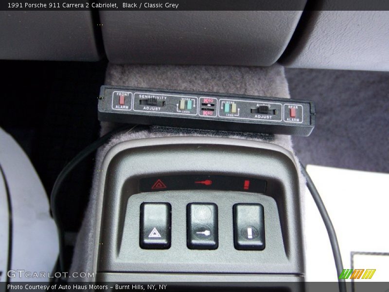 Controls of 1991 911 Carrera 2 Cabriolet