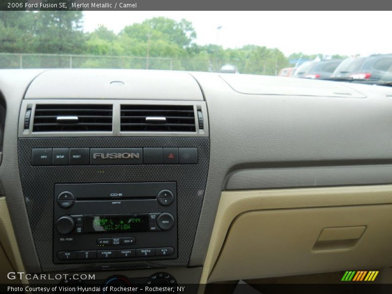 Merlot Metallic / Camel 2006 Ford Fusion SE