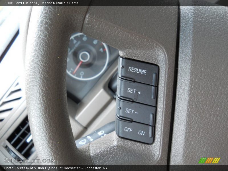 Merlot Metallic / Camel 2006 Ford Fusion SE