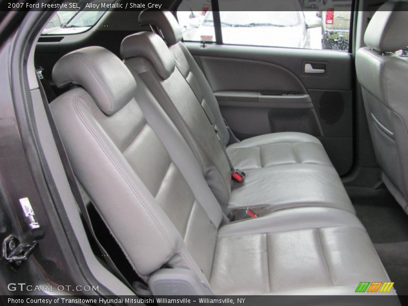 Alloy Metallic / Shale Grey 2007 Ford Freestyle SEL
