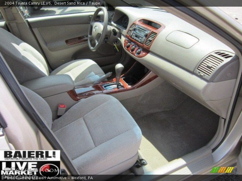 Desert Sand Mica / Taupe 2004 Toyota Camry LE V6