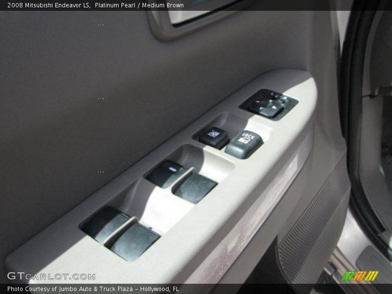 Platinum Pearl / Medium Brown 2008 Mitsubishi Endeavor LS