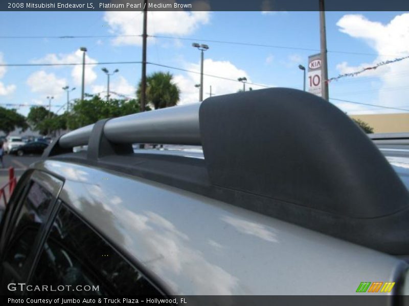Platinum Pearl / Medium Brown 2008 Mitsubishi Endeavor LS