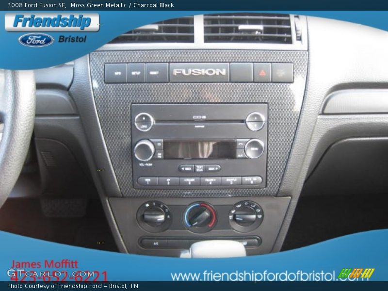 Moss Green Metallic / Charcoal Black 2008 Ford Fusion SE