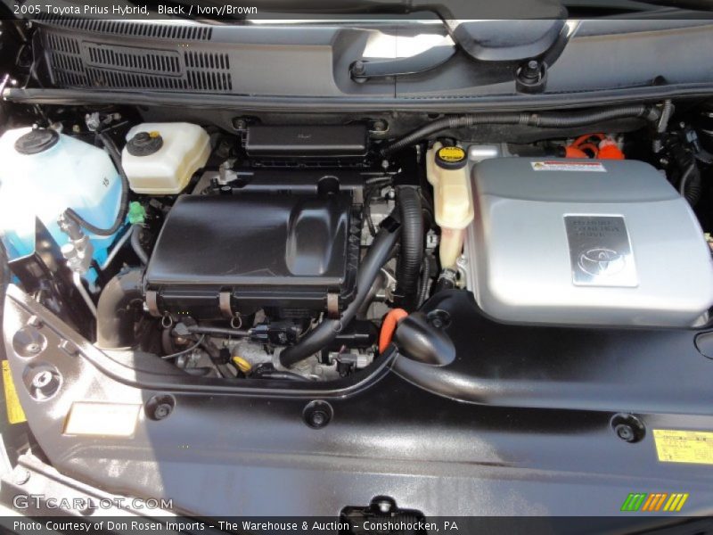Black / Ivory/Brown 2005 Toyota Prius Hybrid
