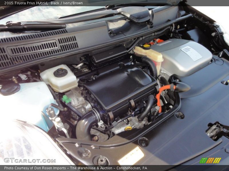 Black / Ivory/Brown 2005 Toyota Prius Hybrid