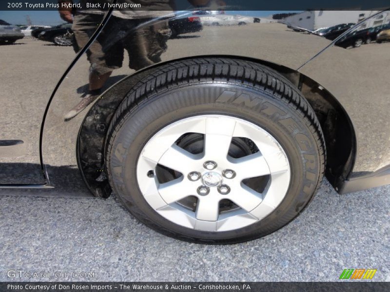 Black / Ivory/Brown 2005 Toyota Prius Hybrid