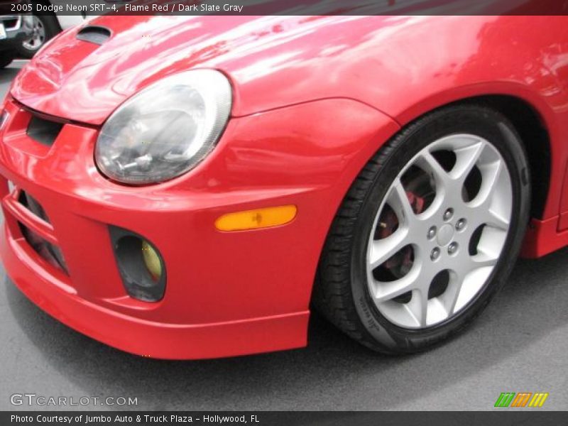 Flame Red / Dark Slate Gray 2005 Dodge Neon SRT-4
