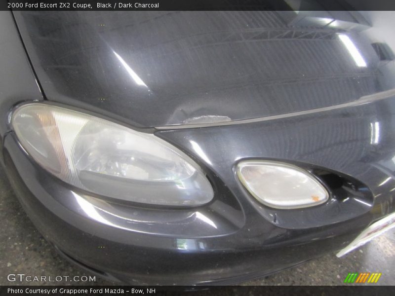 Black / Dark Charcoal 2000 Ford Escort ZX2 Coupe