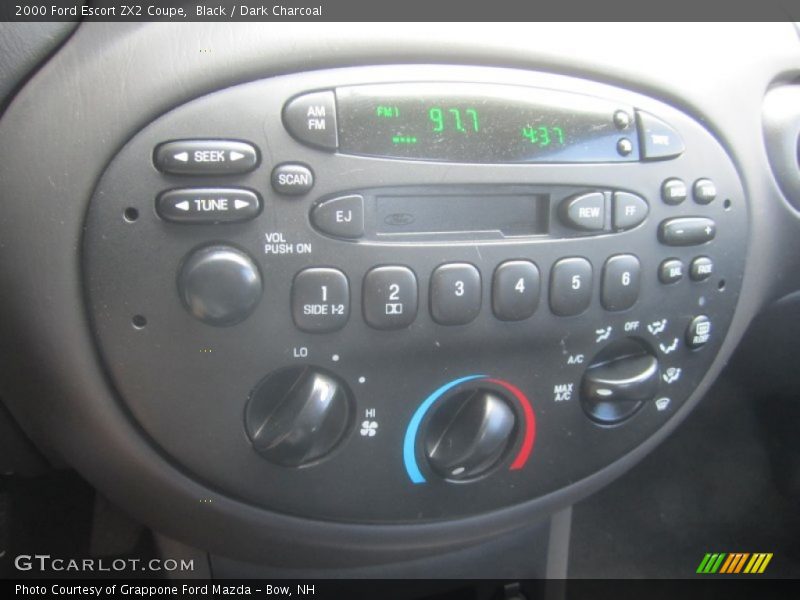 Controls of 2000 Escort ZX2 Coupe