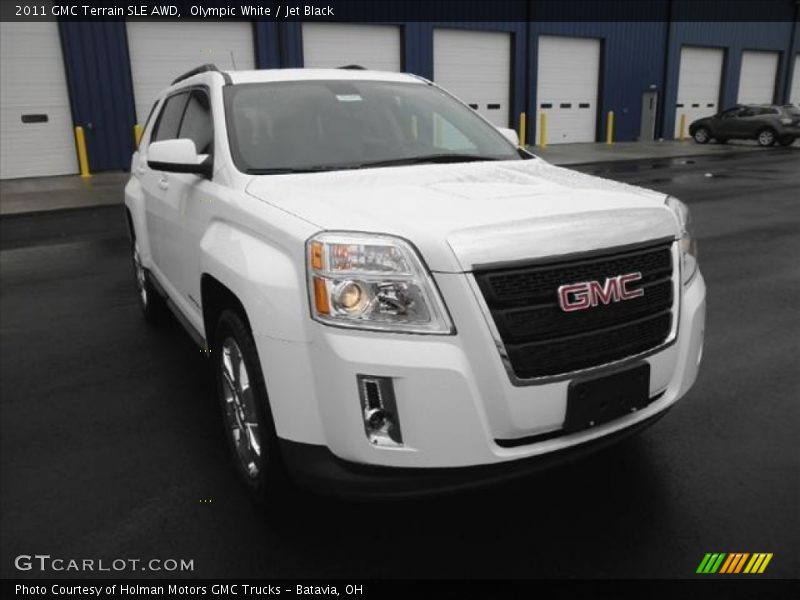 Olympic White / Jet Black 2011 GMC Terrain SLE AWD