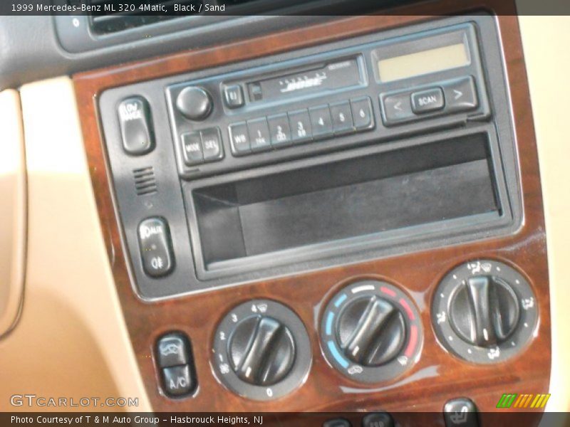 Black / Sand 1999 Mercedes-Benz ML 320 4Matic