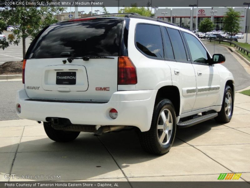 Summit White / Medium Pewter 2004 GMC Envoy SLE