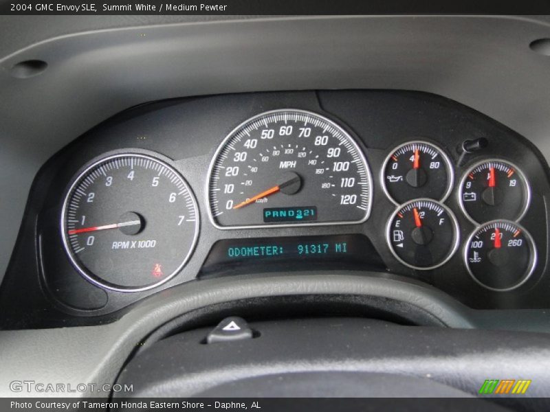 Summit White / Medium Pewter 2004 GMC Envoy SLE