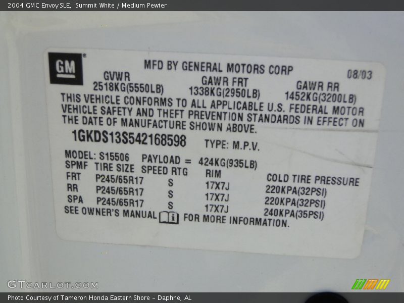 Summit White / Medium Pewter 2004 GMC Envoy SLE