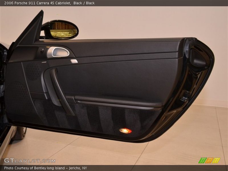 Door Panel of 2006 911 Carrera 4S Cabriolet