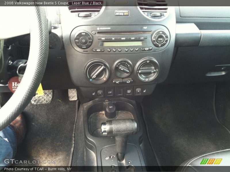 Laser Blue / Black 2008 Volkswagen New Beetle S Coupe
