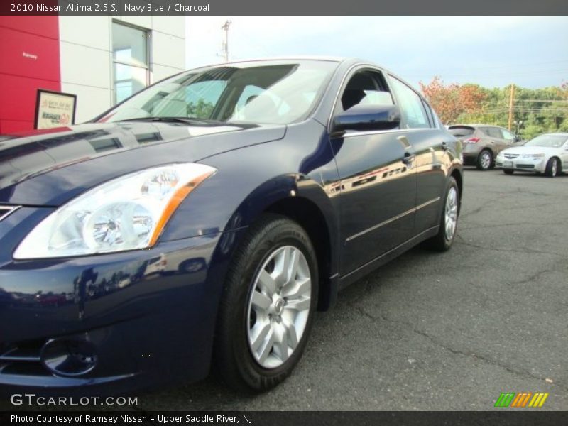 Navy Blue / Charcoal 2010 Nissan Altima 2.5 S