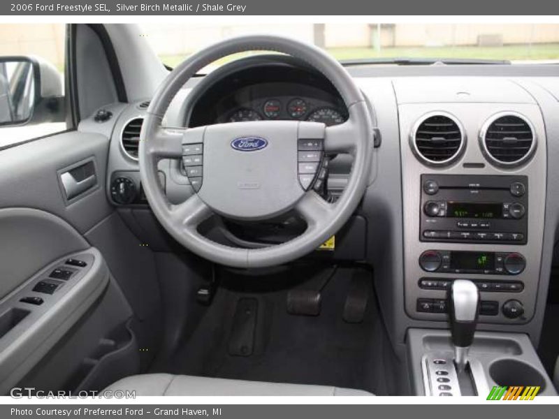 Silver Birch Metallic / Shale Grey 2006 Ford Freestyle SEL