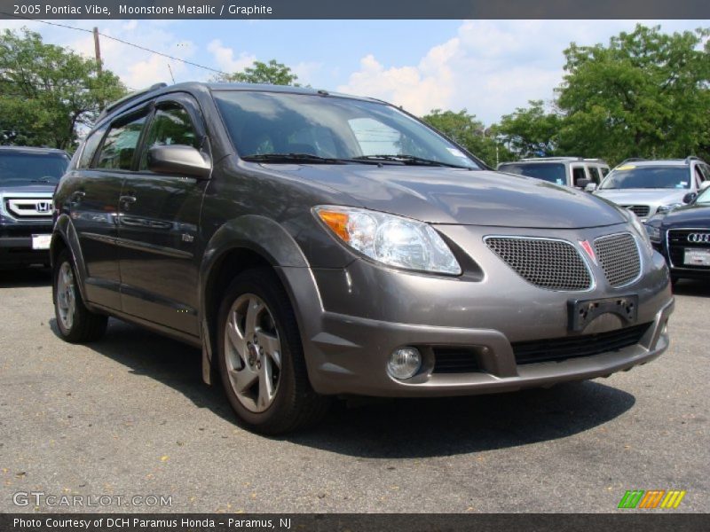 Moonstone Metallic / Graphite 2005 Pontiac Vibe